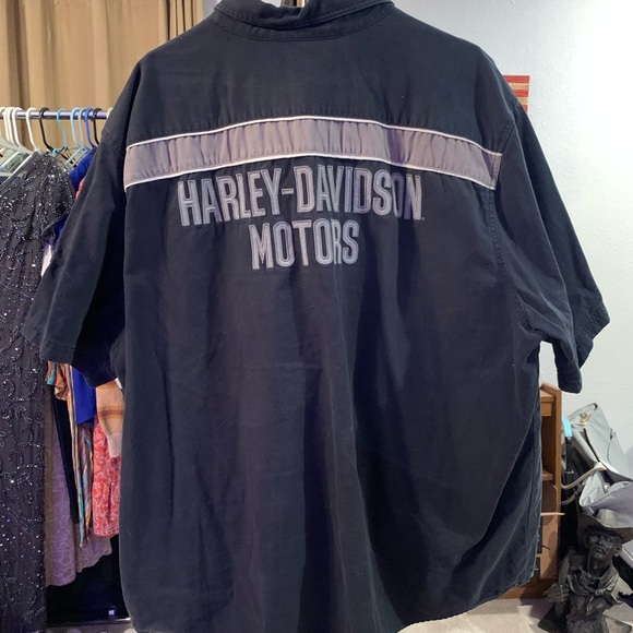 Harley-Davidson Black and Gray Casual Button Down Shirt - Picture 2 of 4